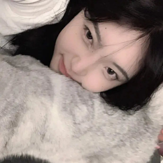 离婚后，高冷女总裁悔不当初